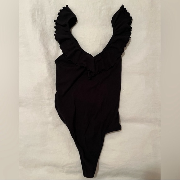 Wilfred off-shoulder black frilly bodysuit in perfect condition - Picture 1 of 3